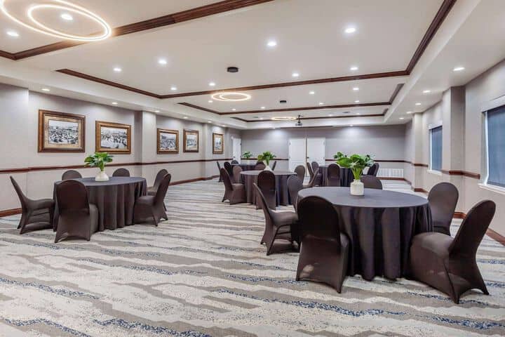 Meeting facility
